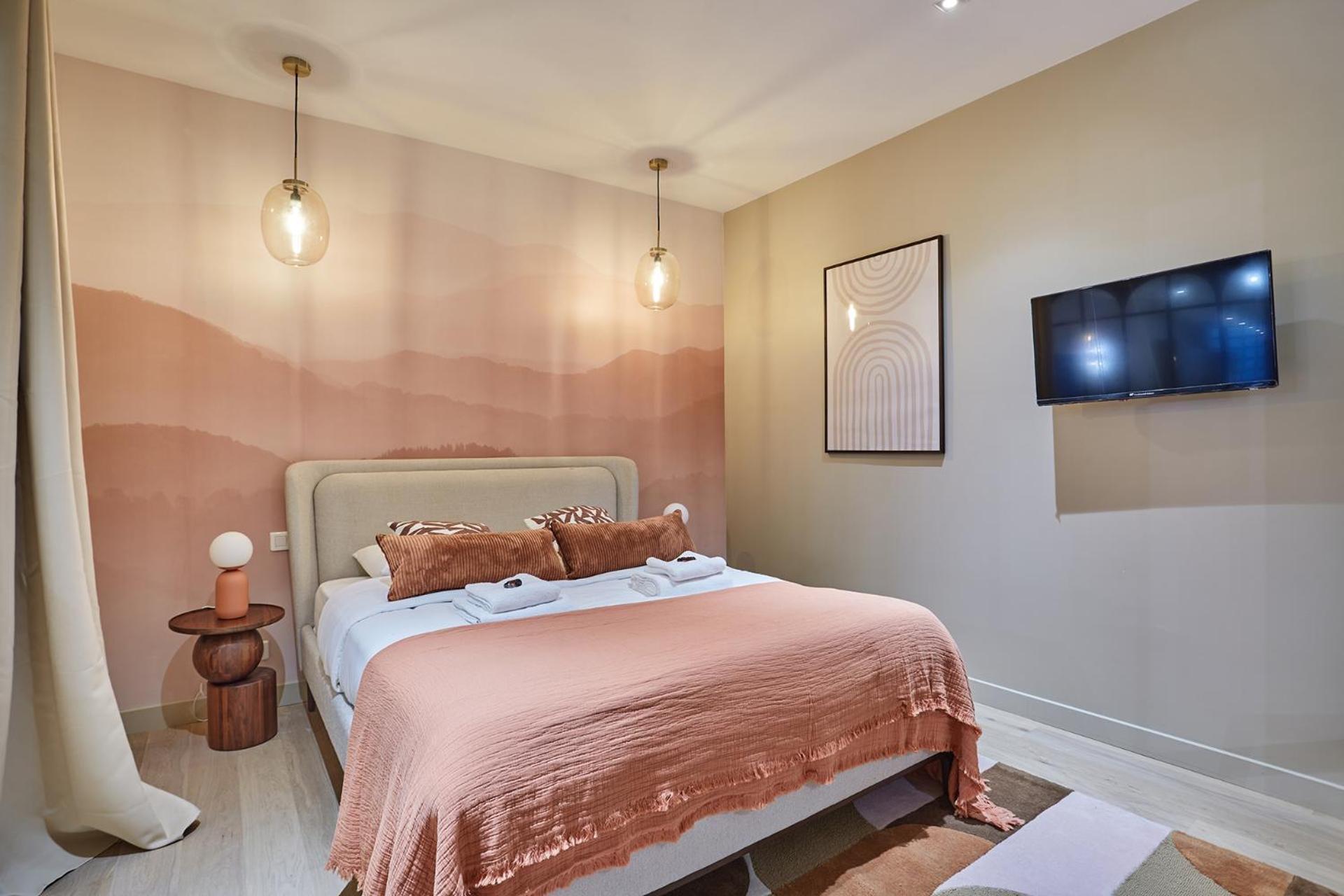 Apartment Center Of By Prestige Paris