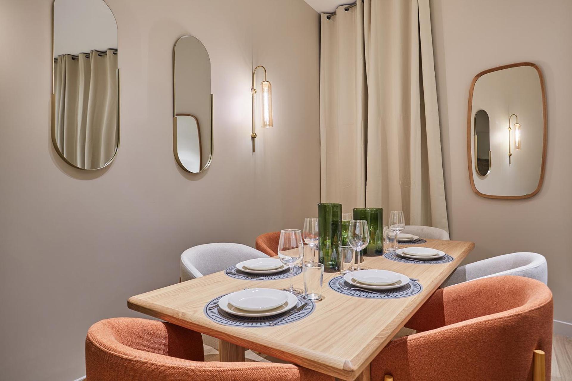 Center Of By Prestige Paris
